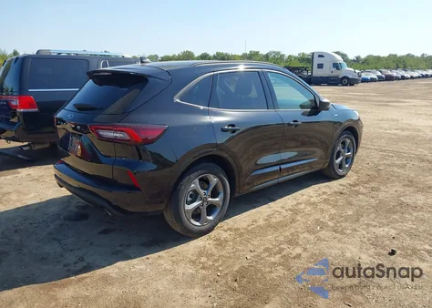 2023 Ford Escape St-Line from USA, damaged, VIN 1FMCU0MN5PUB19667